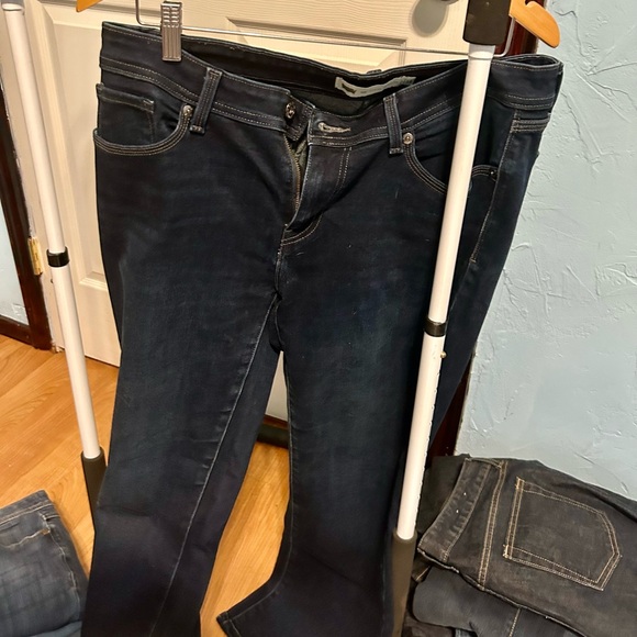 SOLD 5 or lady’s jeans - Picture 16 of 16